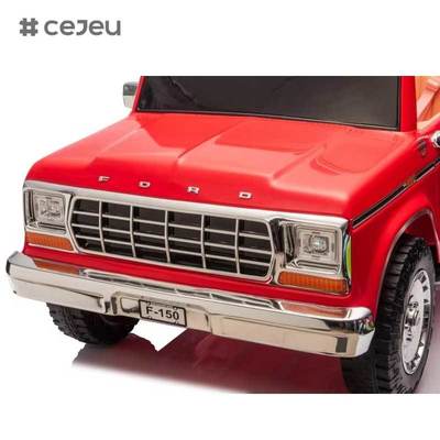 CJ-S323 F150 2025 最新の24Vフォード F150 ドライブ・オン・カー 本物の2人乗り 2歳から4歳までの子供のためのプラスチック素材