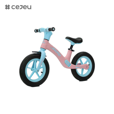 CJ-TXY-201 安定したバランスと足元付き インタラクティブな推力自転車 ピンク 黒 赤緑 四色