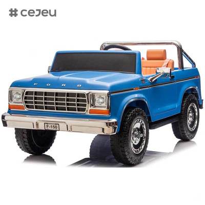 CJ-S323 F150 2025 最新の24Vフォード F150 ドライブ・オン・カー 本物の2人乗り 2歳から4歳までの子供のためのプラスチック素材